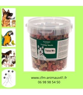 Friandises Pet Rewards Trainer Mix  avec poulet, agneau, panse et saumon pour Chien x 500 g CFM Animaux 41 à Conan 41290